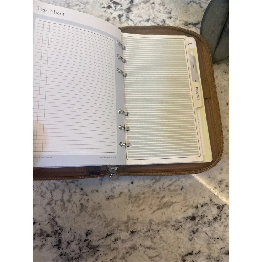Franklin‎ Covey? Compact Brown Leather Planner Organizer Wallet Binder READ